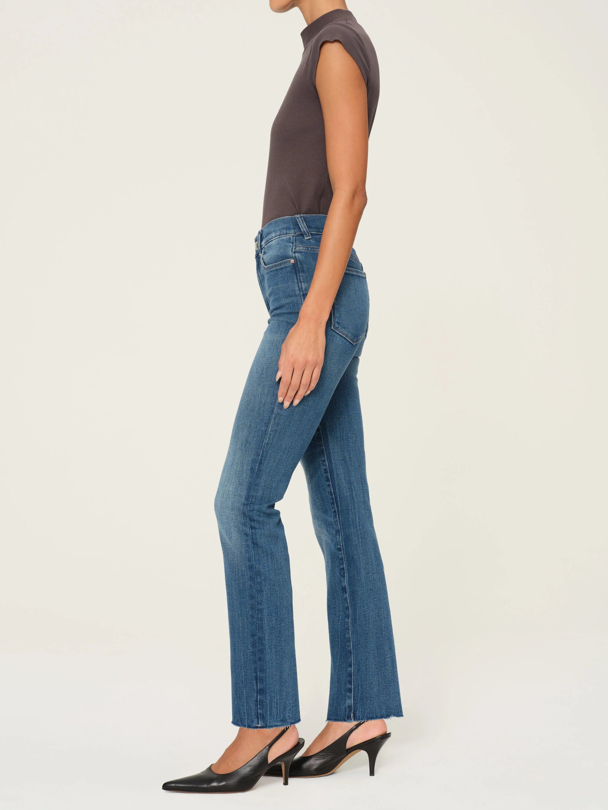 Halle Straight High Rise Instasculpt™ 29" Jeans