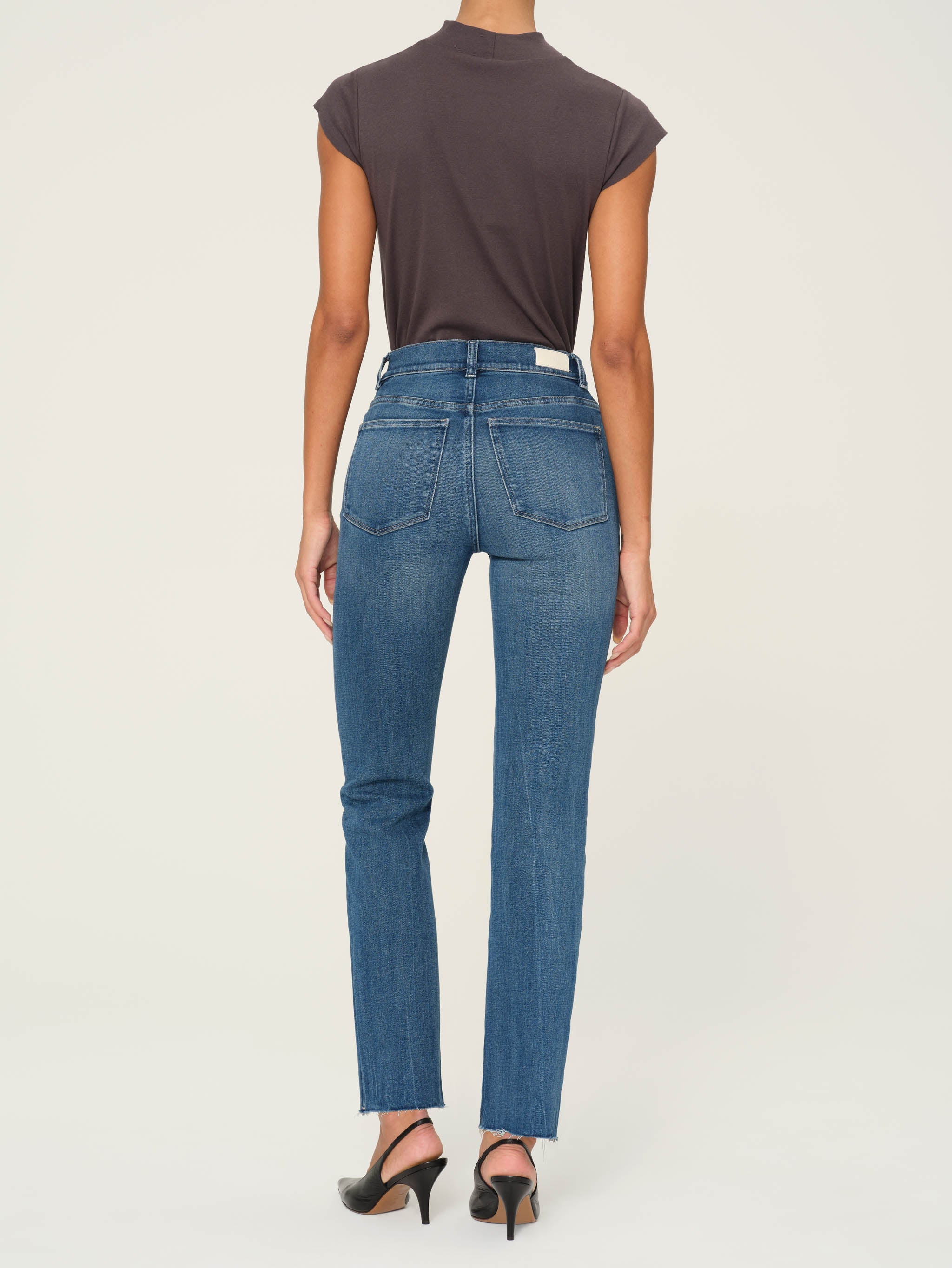 Halle Straight High Rise Instasculpt™ 29" Jeans