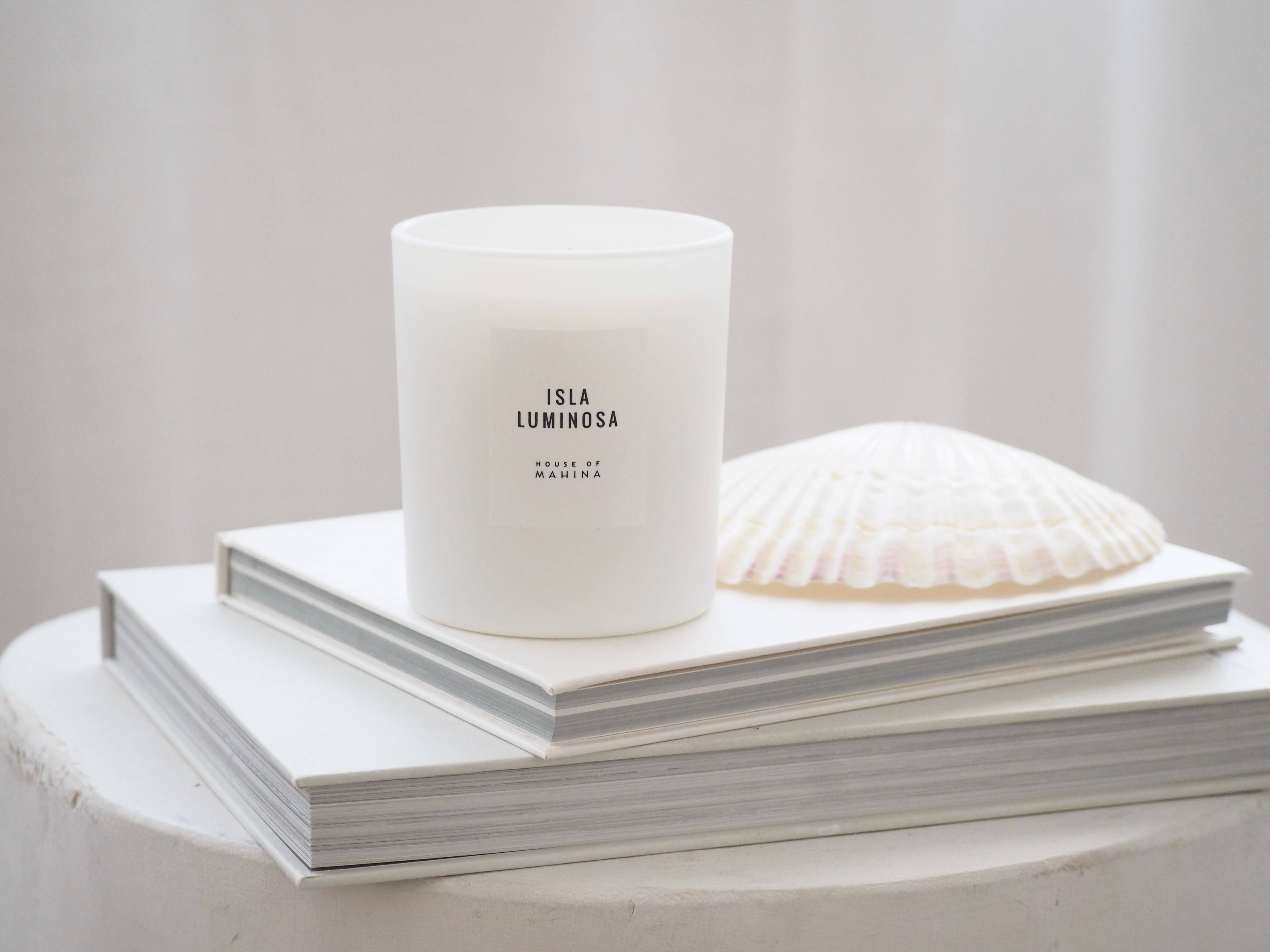 Isla Luminosa Candle 12 oz