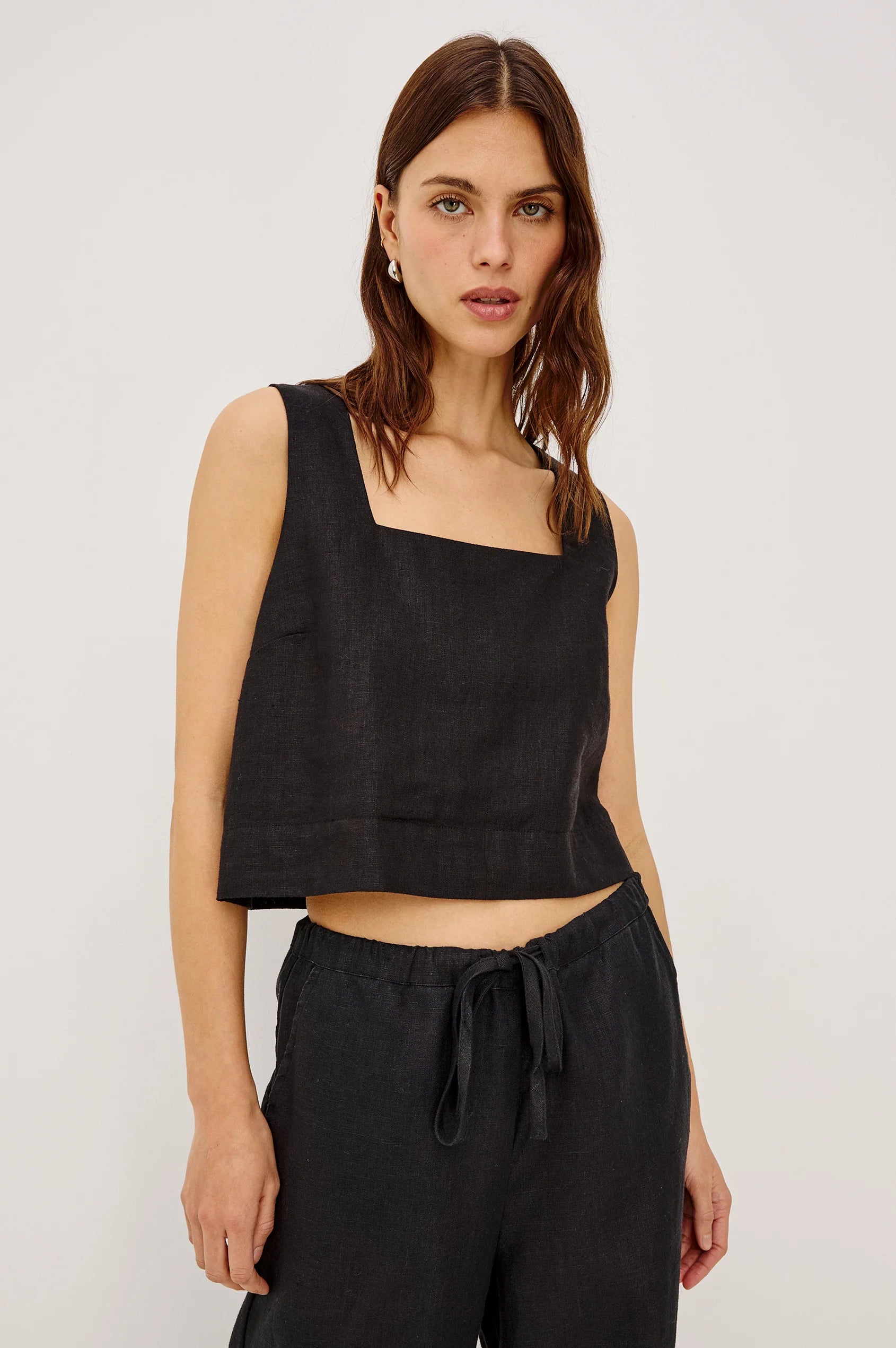 Akira Top