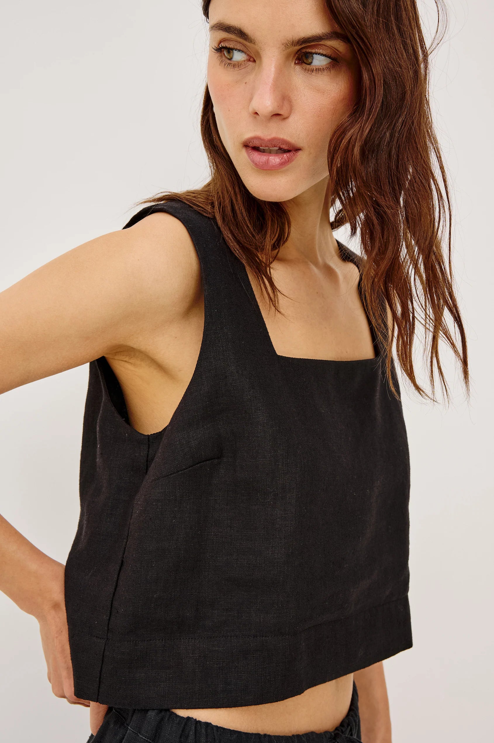 Akira Top