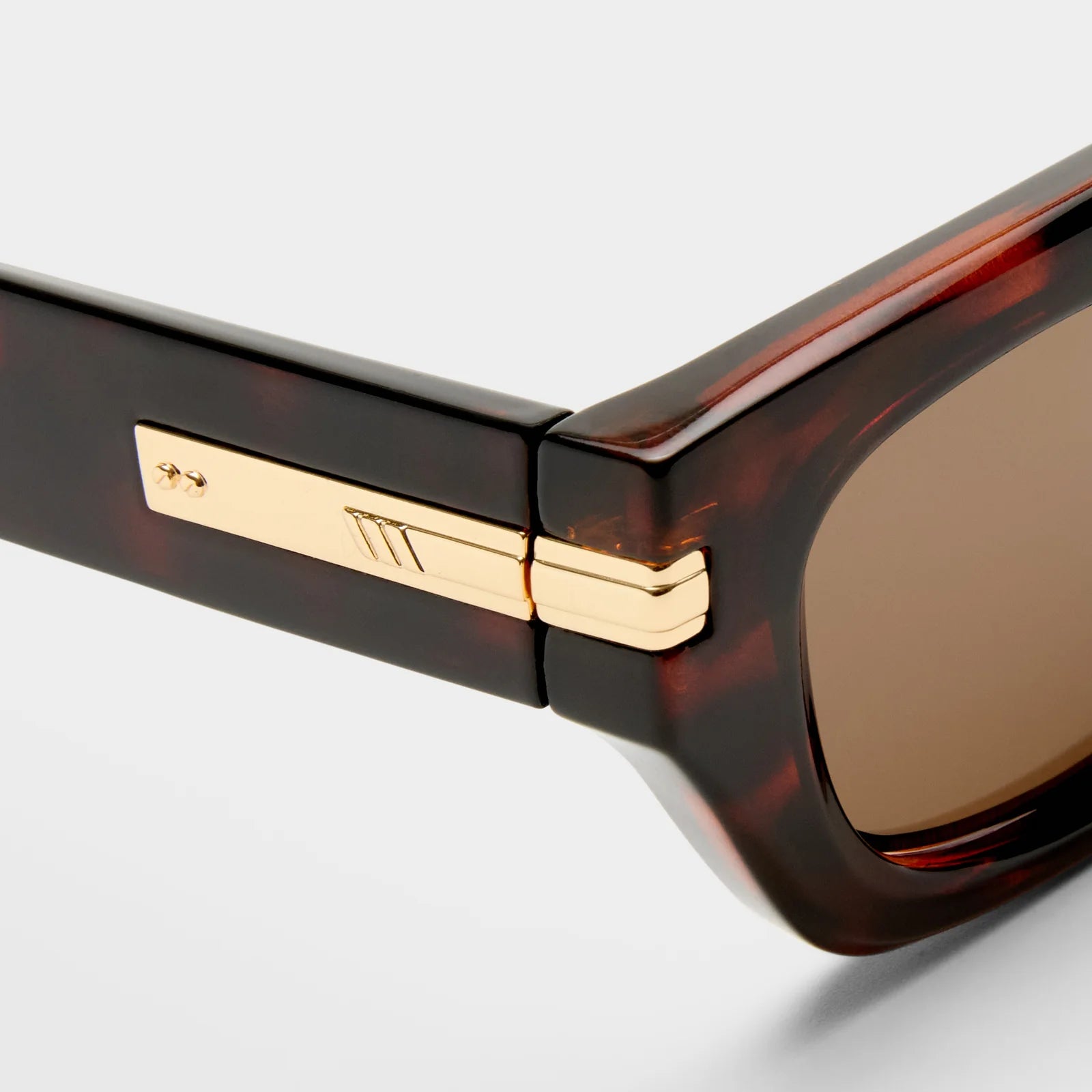 Cubito Tort Sunglasses