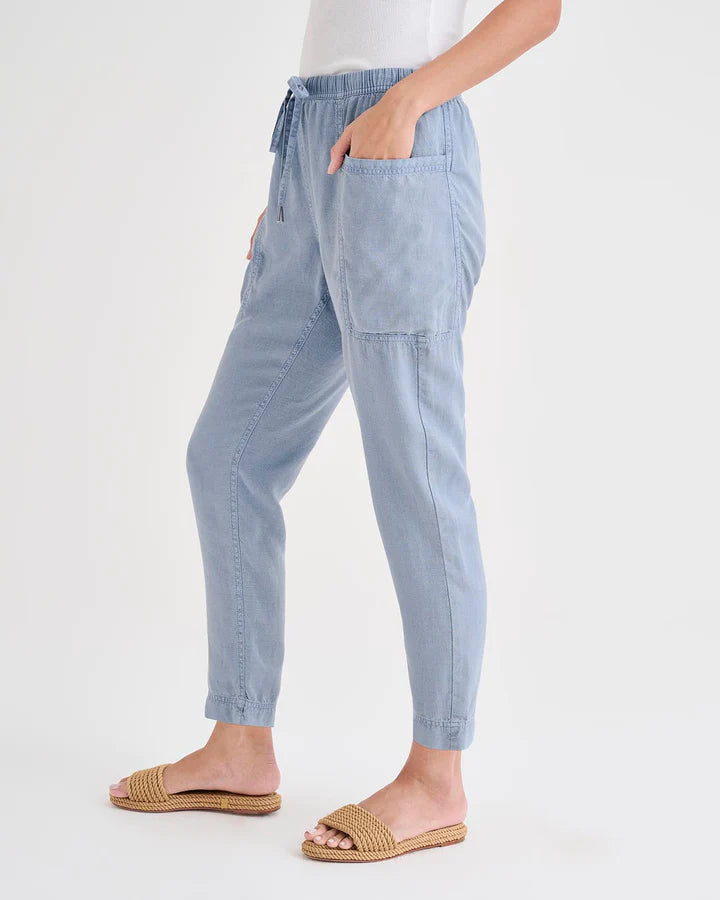 Gia Pant