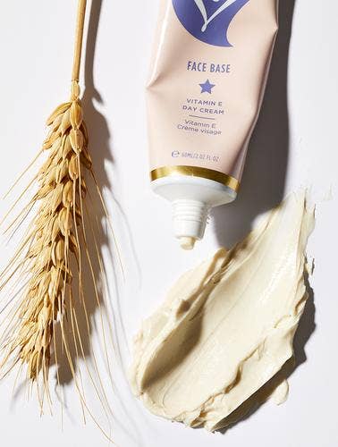 Face Base Lanolin + Vitamin E Day Cream