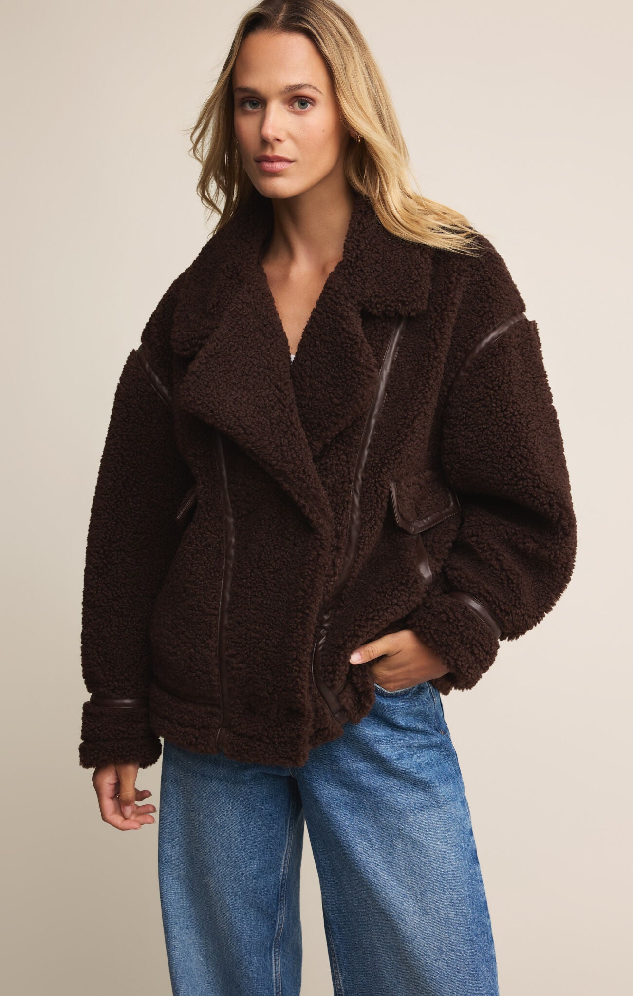 Ari Sherpa Coat