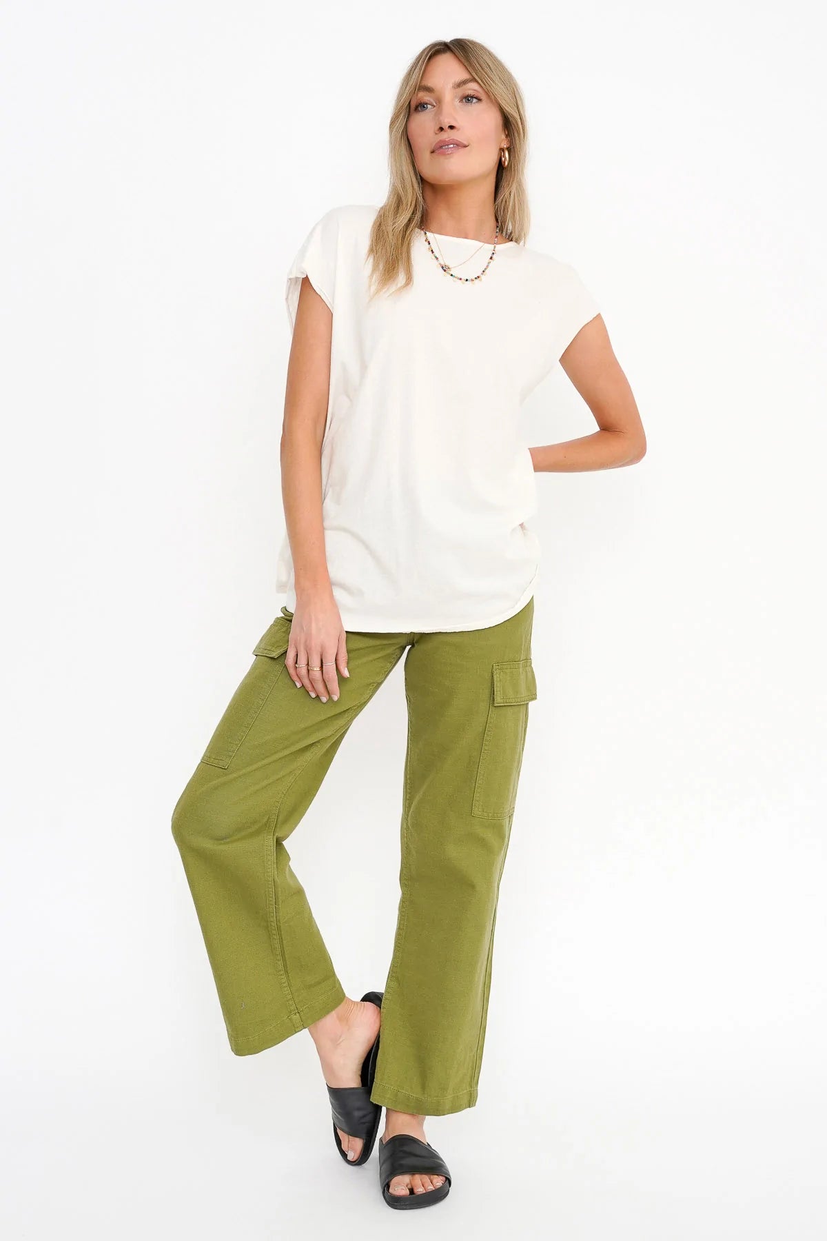 Knot So Much Knotted Tee