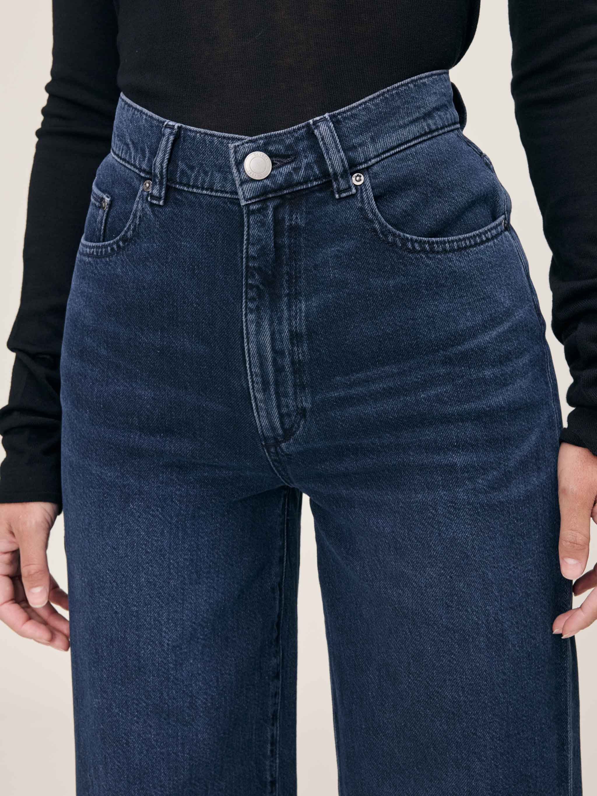 Hepburn Wide Leg High Rise Ankle Jeans