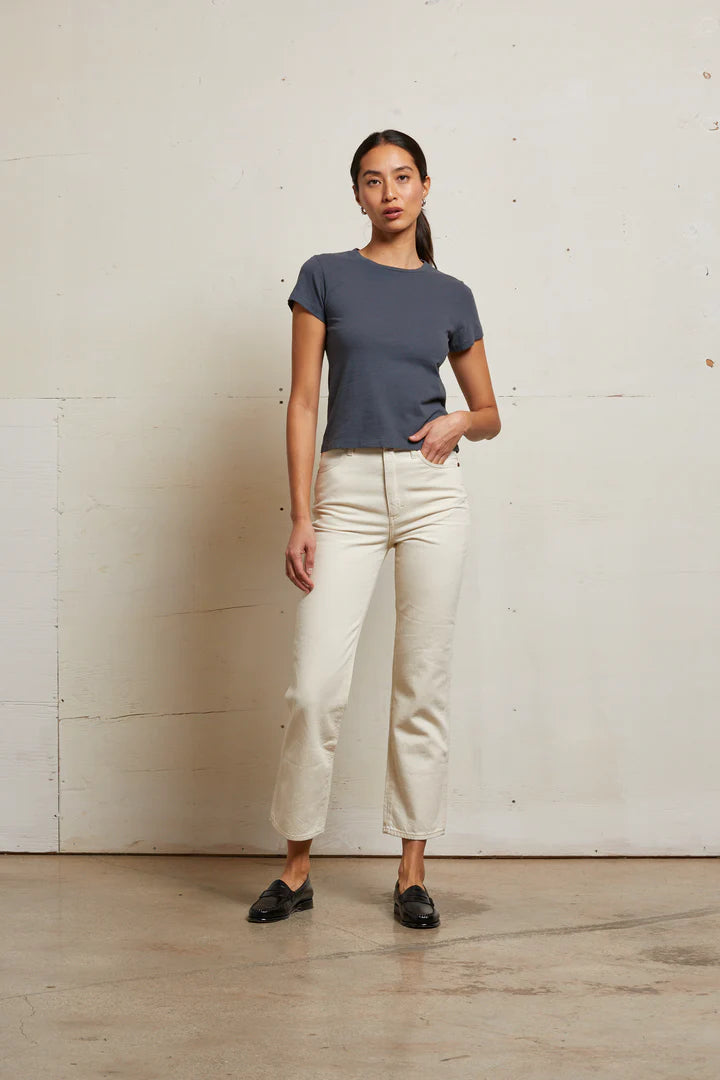 Lisa Tee