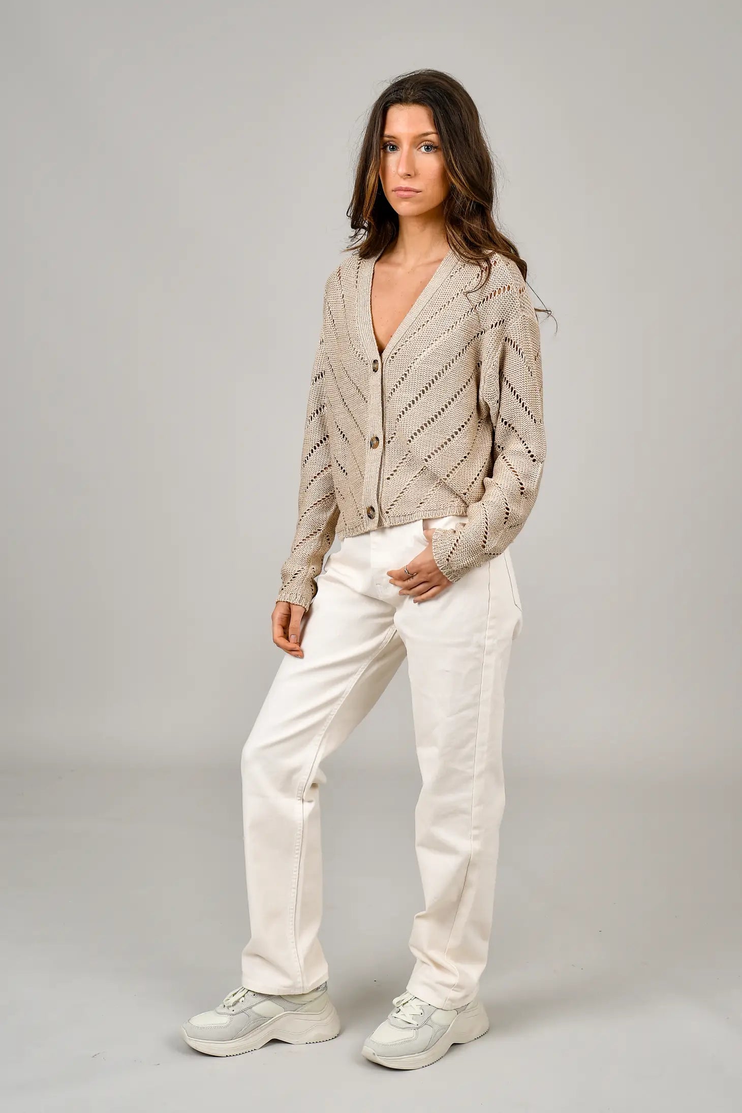 Raya V-neck Cardigan