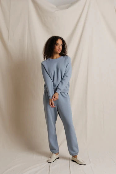 Alexi Speckled Raglan Crewneck Sweatshirt