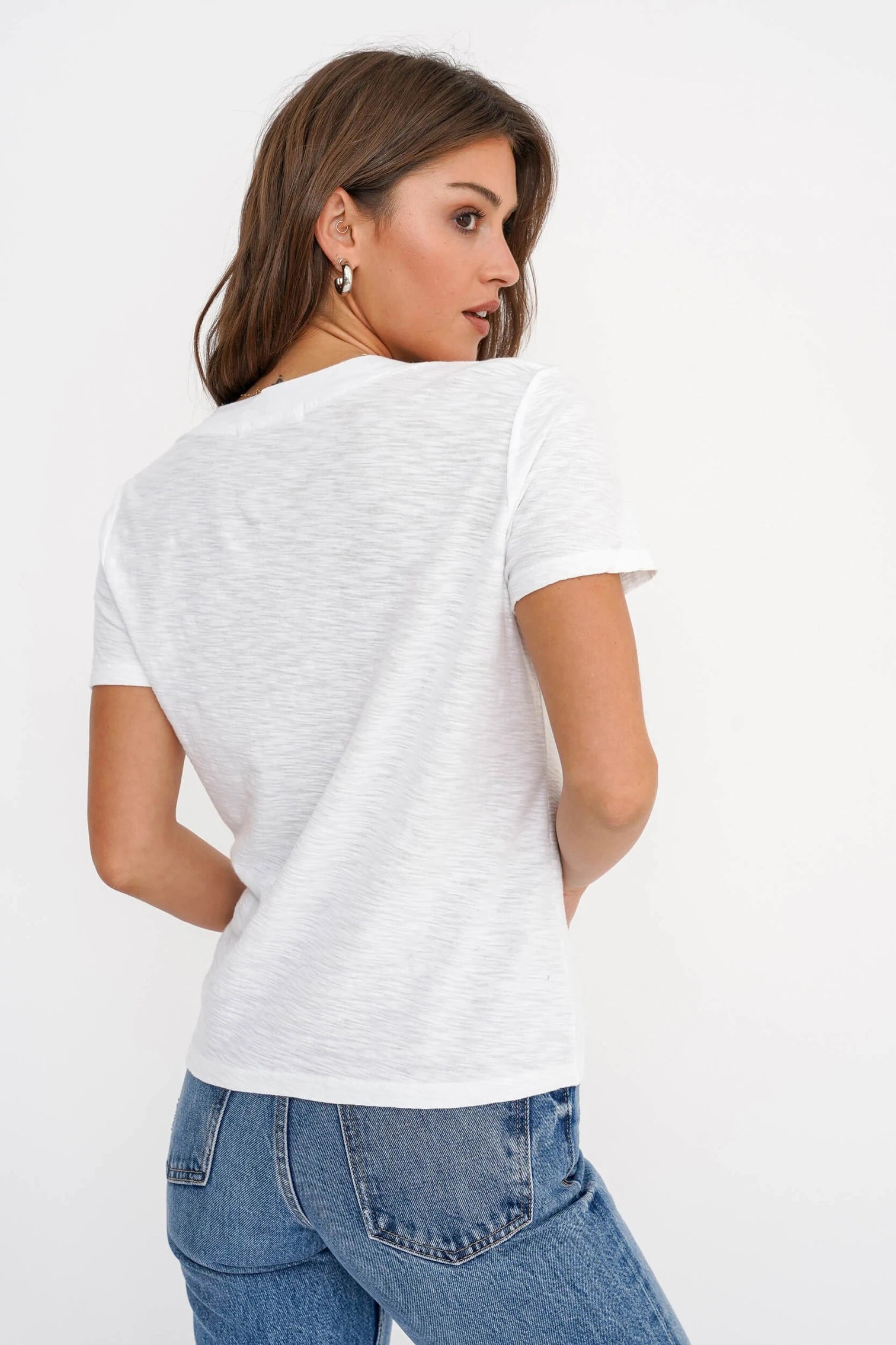 Plata Notched Tee